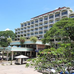 Yangon International Hotel